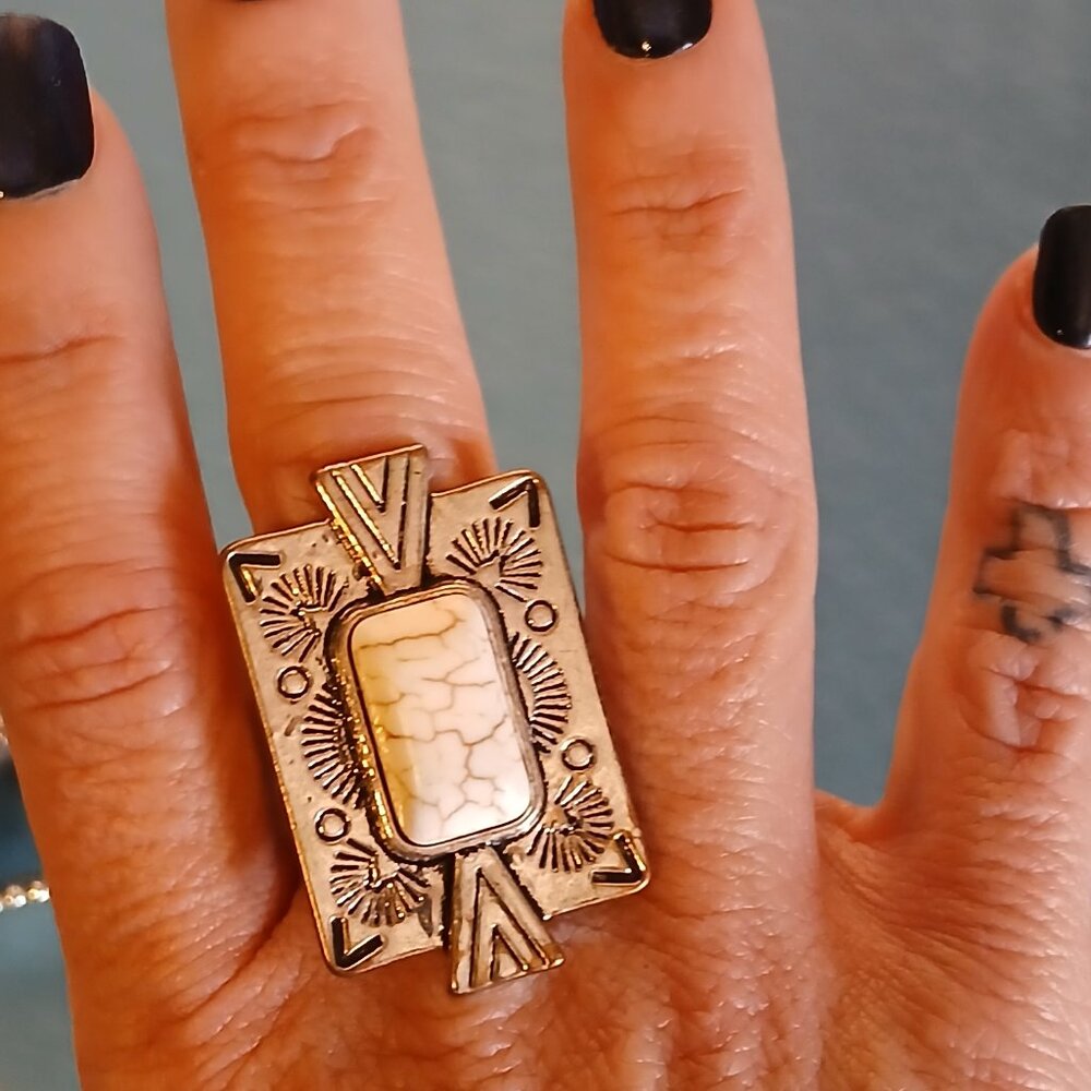 8 Western Turquoise Paparazzi Rings - Picture 6 of 8